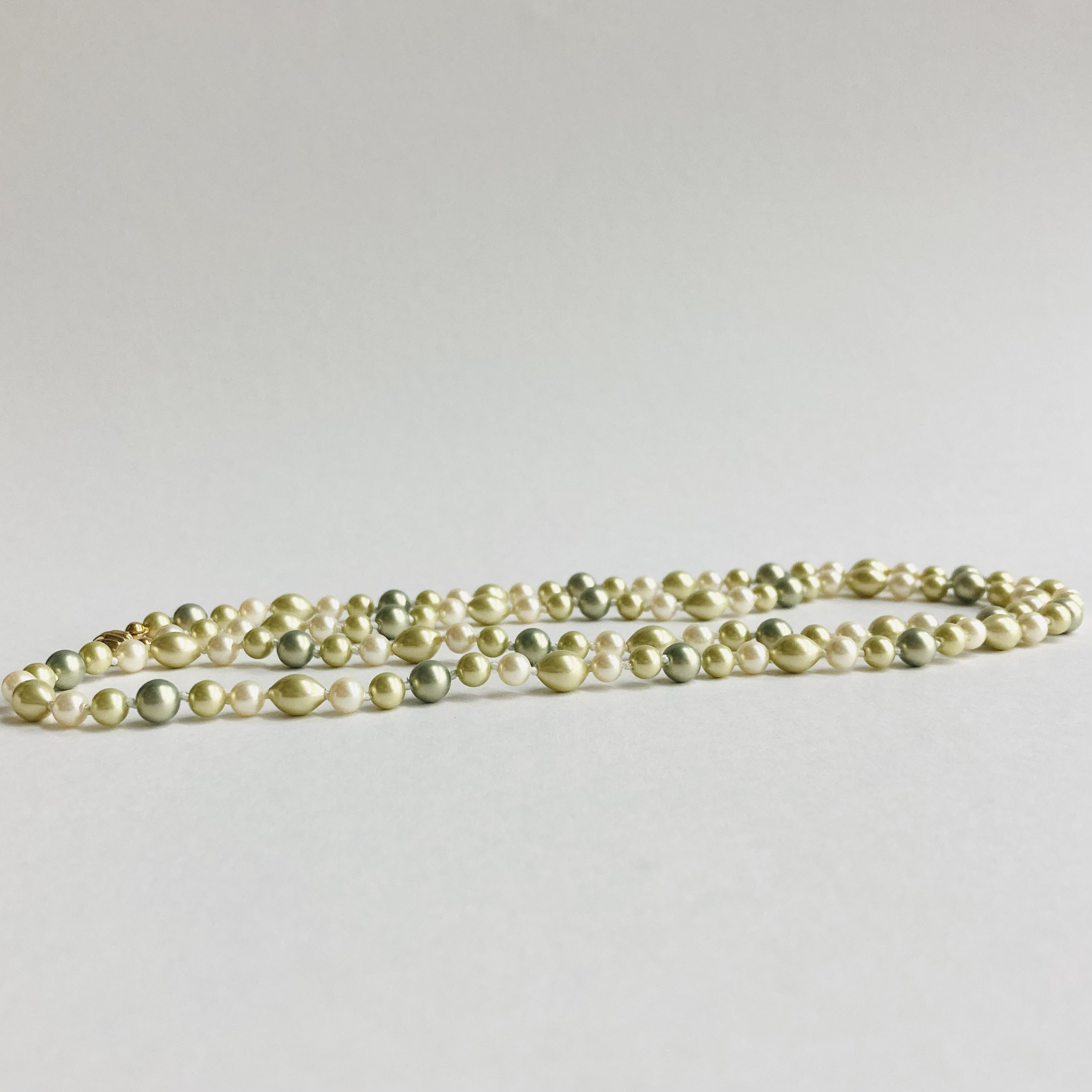 ガラスmixパールオールノットオペラネックレス/約80cm/グリーンmix/made in japan