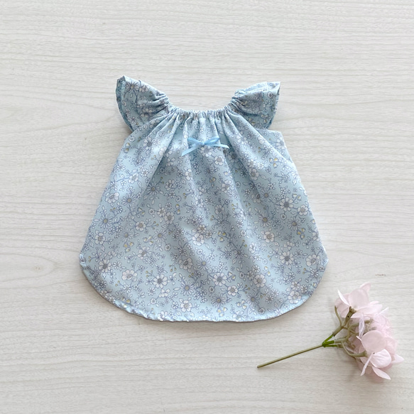 ハンドメイド犬服小花柄ニットのヒラヒラお袖キャミワンピお袖2段レース付