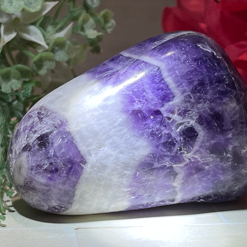 癒しの力✨ レインボー シェブロンアメジスト ケープ 原石 タンブル