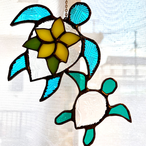 ①ホヌ(海亀)のサンキャッチャー♢ステンドグラス サンキャッチャー