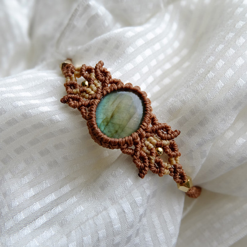 ラブラドライト（マダガスカル産）マクラメ編みブレスレット 誕生日