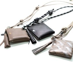 お財布ポーチ ＆ スマホショルダー Lanka(ランカ) タッセル付き 雨の日OK スマホストラップ 17枚目の画像