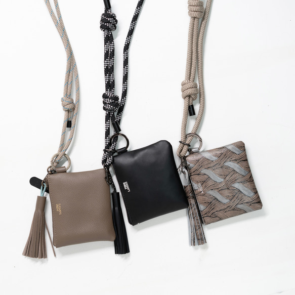 お財布ポーチ ＆ スマホショルダー Lanka(ランカ) タッセル付き 雨の日OK スマホストラップ 18枚目の画像