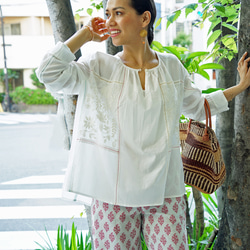 美品✨かぐれ kagure インド綿 ストライプ刺繍ブラウス キナリ コットン 7198ebcbb58d88b0a14be53aa611b7