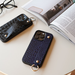 プレミアムレザーハイブリッドiPhoneケース ベルト付き　本革  TPU クロコダイル型押し　クロコ型押し　リパリ 1枚目の画像