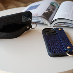 プレミアムレザーハイブリッドiPhoneケース ベルト付き　本革  TPU クロコダイル型押し　クロコ型押し　リパリ 2枚目の画像
