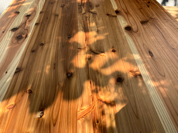 【自然由来オイル塗装標準仕様】長方形【国産天然杉　無垢板　節有/節欠有】杉の無垢板　天板／こたつ／テーブル 2枚目の画像