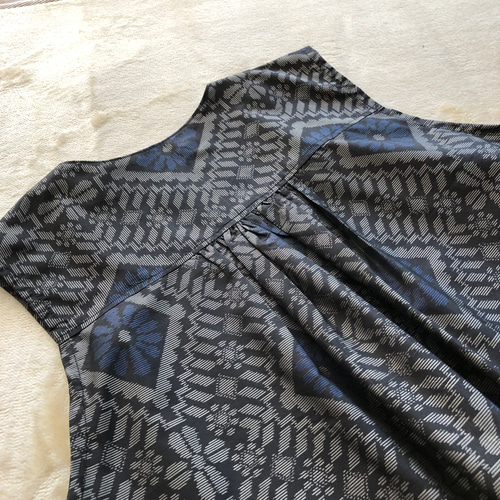 大島紬のジレ ジャンパースカート 未使用の反物から 着物リメイク 