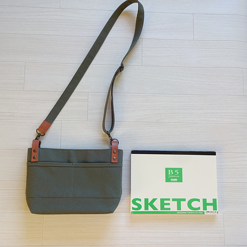 ☆新色☆8号帆布ミニショルダー（グレー×革ホワイト