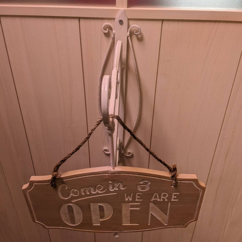 アンティークな壁面看板 オープンサイン ブラケット OPEN看板 アンティークな壁面看板 オープンサイン ブラケット OPEN看板