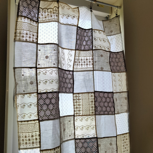 アンティークリネンラミー パッチワークペイント カーテン 大きめ