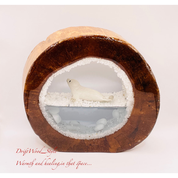一つ限りの流木アート 流氷のゴマフアザラシ ジオラマ 流木 フィギュア インテリア レジン 置物 動物 アザラシ N2 8枚目の画像