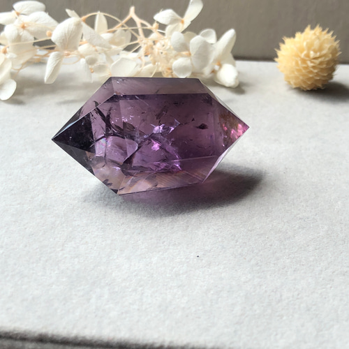 虹入り！レインボーアメジストダブルポイント⭐︎インテリアにも♪49mm