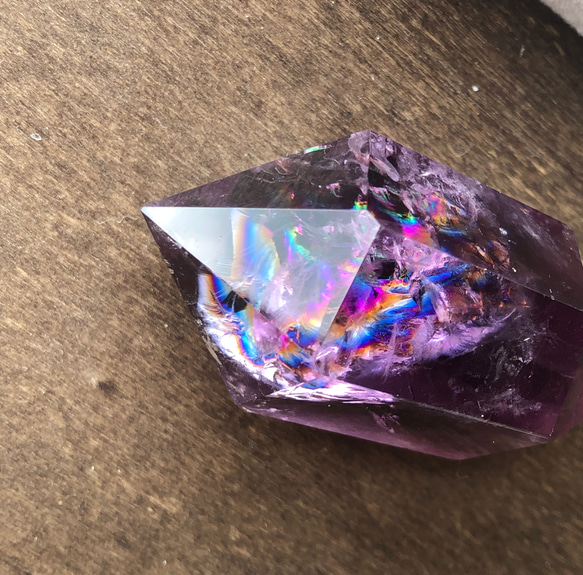 虹入り！レインボーアメジストダブルポイント⭐︎インテリアにも♪49mm