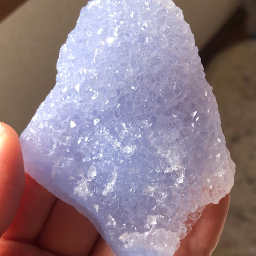 青色アゲート原石 クリスタル入り