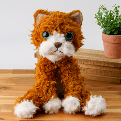 癒されネコのあみぐるみ<middleサイズ>甘えっ子のブラウニー