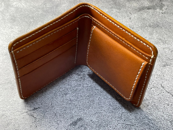 【手工縫製】經典駝色雙折真皮錢包（配盒型零錢包和大外袋） 第2張的照片