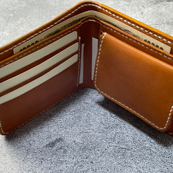 【手工縫製】經典駝色雙折真皮錢包（配盒型零錢包和大外袋） 第6張的照片