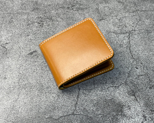 ポレーヌ　キャメル革二つ折り財布 6fe3ea91dc52a6da092a9f76465017