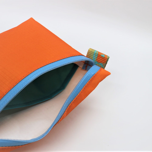 ポーチ（オレンジX水色） ポーチ monto 通販 16084096｜Creema