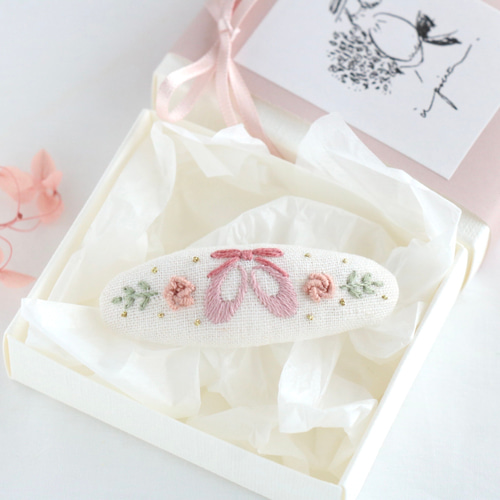 バレエ刺繍のギフトボックス 刺繍ヘアゴム&刺繍パッチンピン ヘアゴム