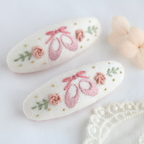 バレエ刺繍のギフトボックス 刺繍ヘアゴム&刺繍パッチンピン ヘアゴム