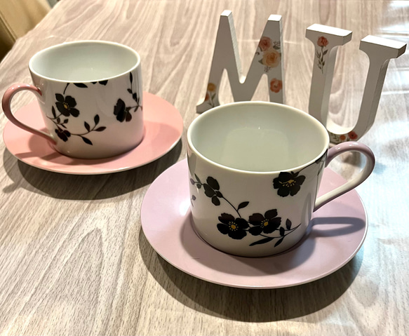 カップ&ソーサー　花柄　ピンク/紫 3枚目の画像
