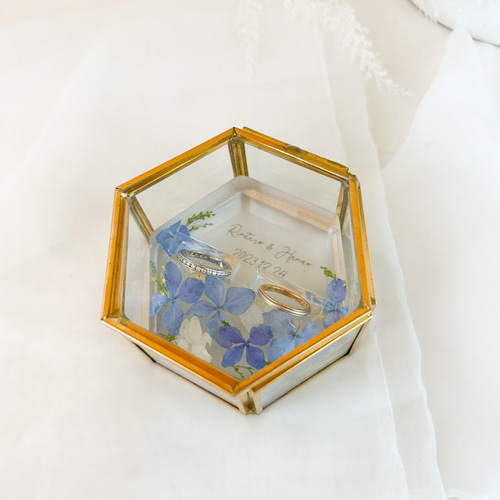 青白紫陽花とソリダコの金箔レジンリングピロー×ゴールドガラスケース