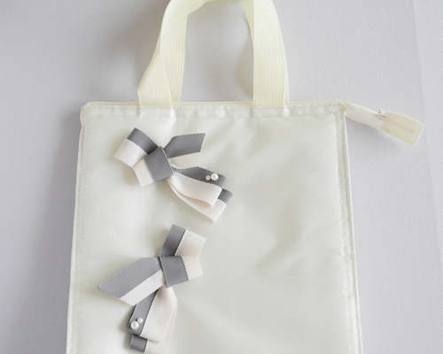 ✨保温保冷機能付き✨おりぼんトートバッグ✨おりぼんたっぷり✨ ✨