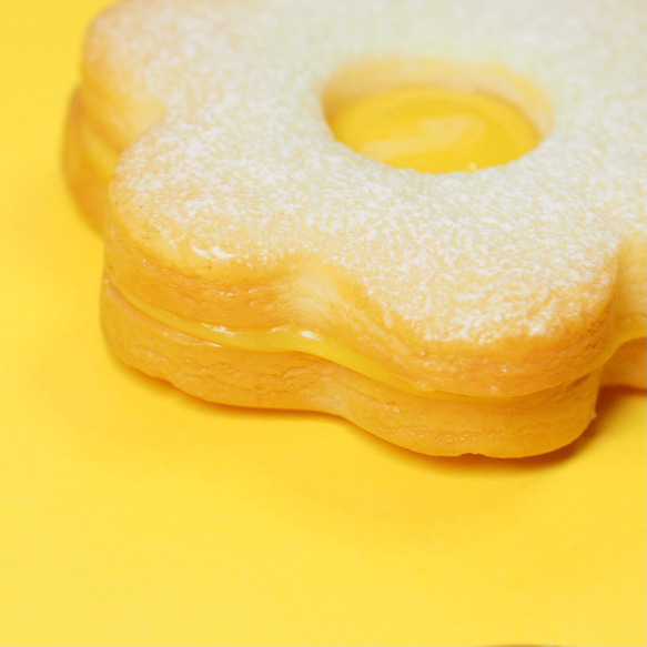 【Mサイズ】レモンカードクッキーのネックレス（K16GP） 4枚目の画像
