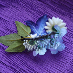 鉄仙と白菊と紫陽花の髪飾り★ヘアコーム 3枚目の画像