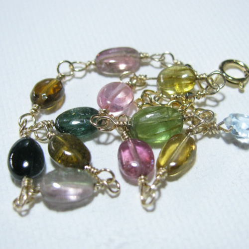 天然 マルチカラートルマリン バングル綺麗に輝く逸品 10月誕生石 天然 マルチカラートルマリン バングル綺麗に輝く逸品 10月誕生石