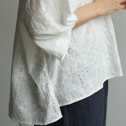 柔軟泡泡袖花卉刺繡襯衫，棉質，5/8 袖，230509-3 第13張的照片