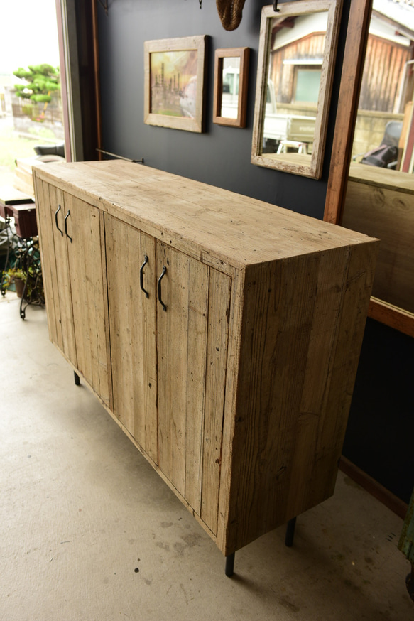 玄関サイズに合わせて作る古材の靴箱（脚あり）　鉄脚　シューズラック　下駄箱　収納　キャビネット　 3枚目の画像