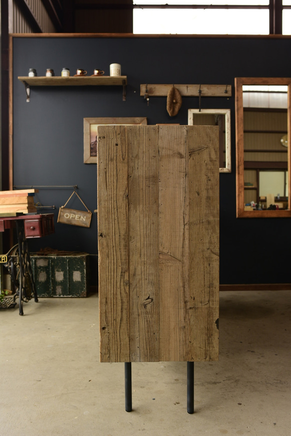 玄関サイズに合わせて作る古材の靴箱（脚あり）　鉄脚　シューズラック　下駄箱　収納　キャビネット　 4枚目の画像