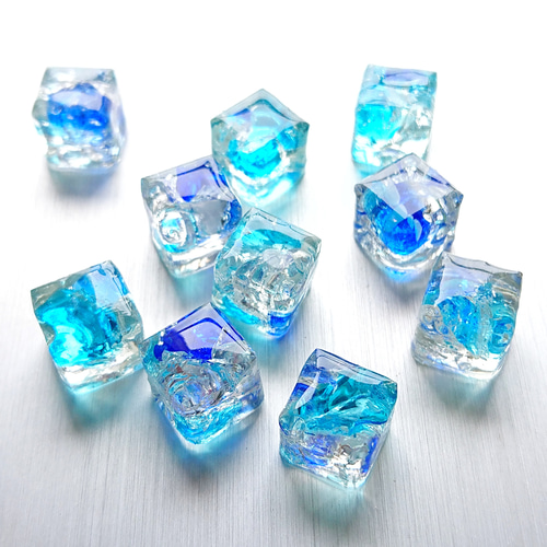 ワケあり数量限定1点 琉球ガラスの涼やかピアス(大) ブルー 夏の空と海