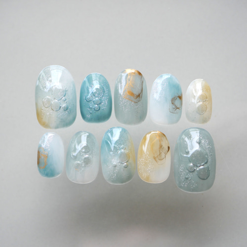 オーダーネイルチップ バラネイル 水色ネイル ブルーネイル ガーリーネイル ネイルチップ バラネイル ブルーネイル ガーリーネイルの通販 by
