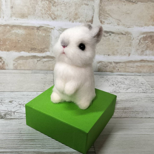 ☆うさぎ羊毛フェルト【まめうさ】うたっちフロスティ 羊毛