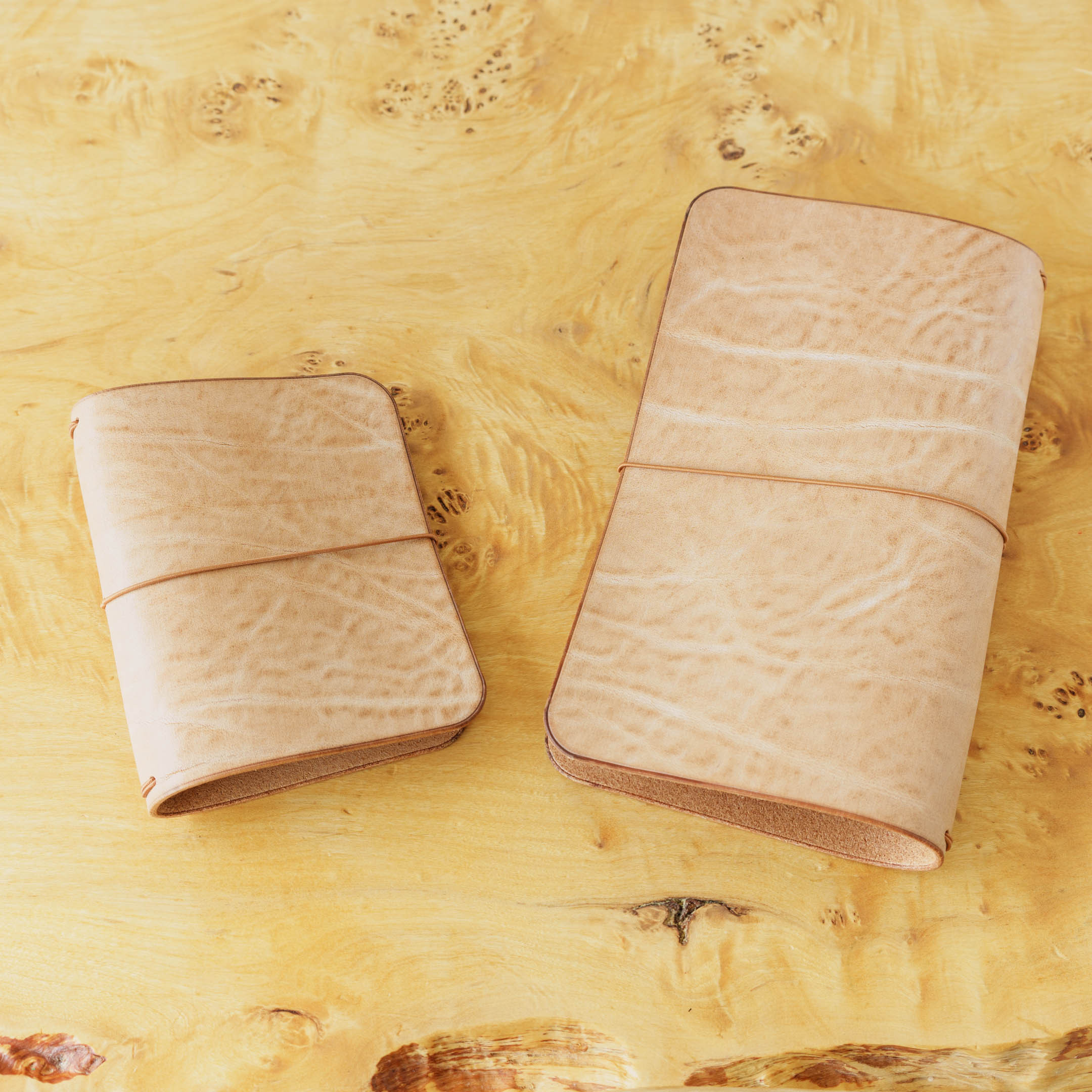 イタリアンレザー本革総手縫ハンドメイドB6ノート・手帳・ブックカバー  