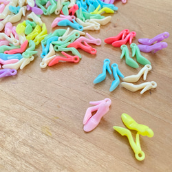 4P21】ハイヒールチャーム 14P チャーム ポプシーズクレスト