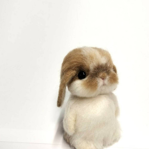 羊毛フェルト うさぎのアート作品 新作＆再入荷♪】rika-smallworld 羊毛フェルトのうさぎ