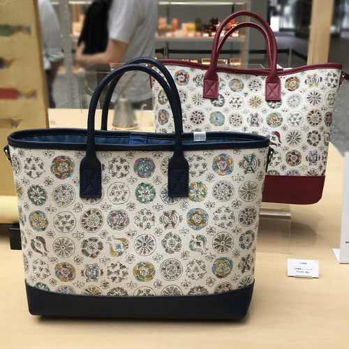 江戸更紗トートバッグ 紺/赤 トートバッグ 染の里おちあい 二葉
