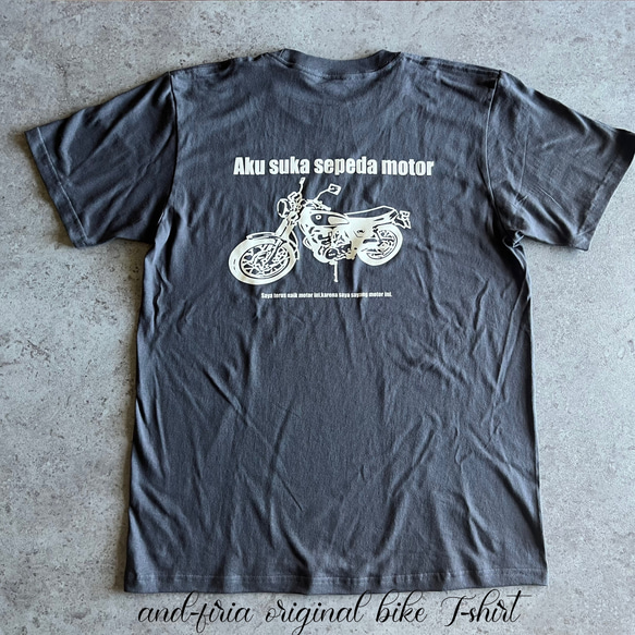 限定色♪背面的印花好帥氣！ OriginalAdult Bike T卹「SR」深灰色 第3張的照片