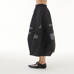 夏の新作♪タックギャザースカート 大きいサイズ Aラインスカート ゆったり 黒 夏 シンプル 2枚目の画像