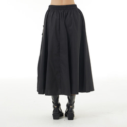 夏 新作 半円弧カラーコントラストのスカート 黒 Aライン 大きいサイズ ゆったり 個性的 3枚目の画像