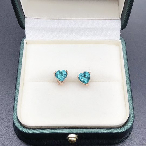 天然パライバ色トパーズハートピアス ピアス（スタッド・一粒
