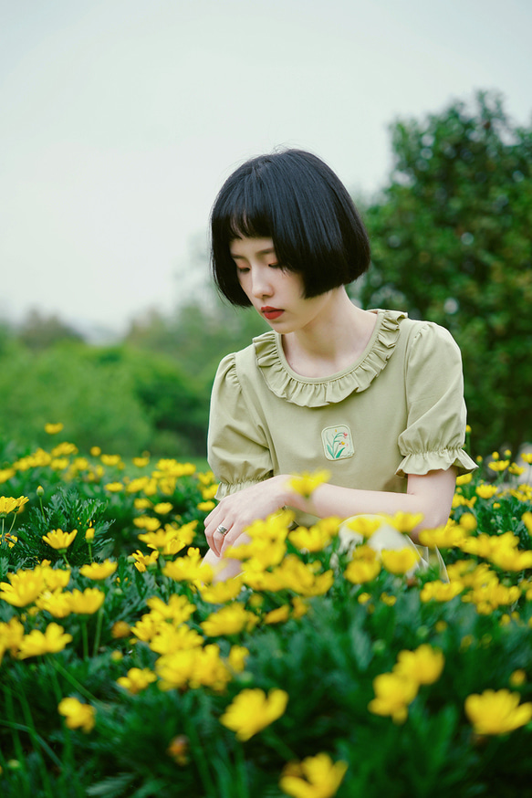 草綠色 日系少女木耳花邊郁金香軟fufu短洋裝 立體浮雕裝飾連身裙 第12張的照片
