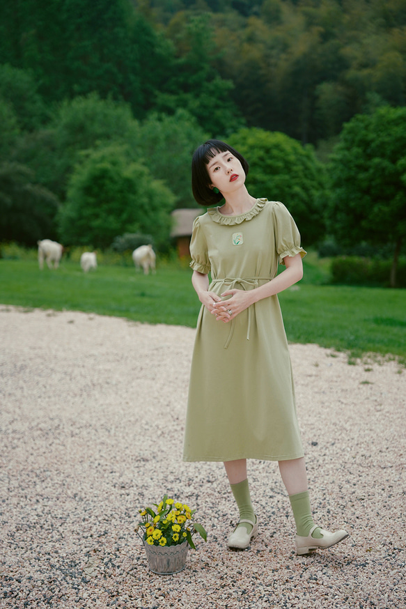 草綠色 日系少女木耳花邊郁金香軟fufu短洋裝 立體浮雕裝飾連身裙 第18張的照片