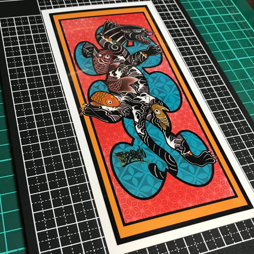 短冊ステッカー 鯉の和彫り黒豹 イラスト bbqcomic 尾九 通販