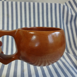桂の木の一木彫りコーヒーカップ. 4枚目の画像
